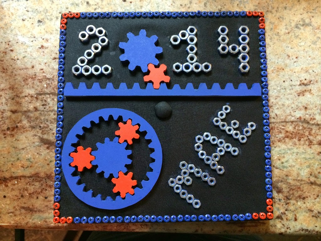 how to decorate graduation caps 17