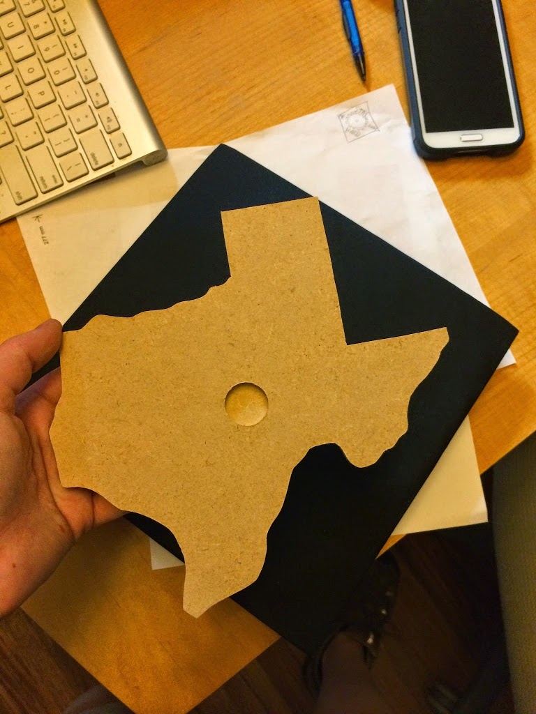 how to decorate graduation caps 4