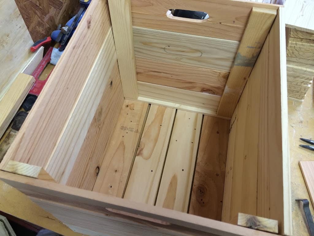 diy toy storage and wooden crates 16