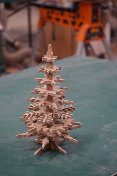 wooden tabletop christmas tree 2